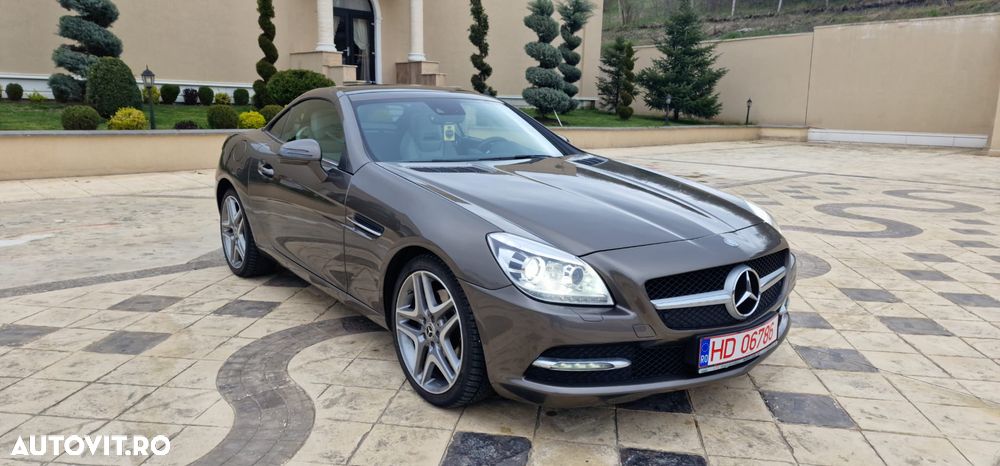Mercedes-Benz SLK 250 CDI (BlueEFFICIENCY) - 2