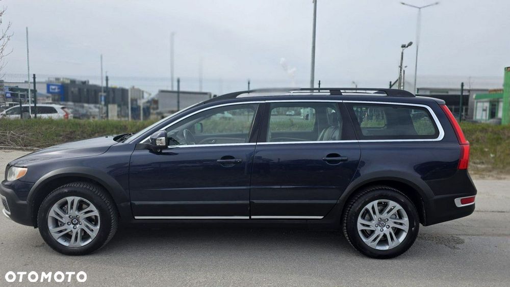 Volvo XC 70 - 4