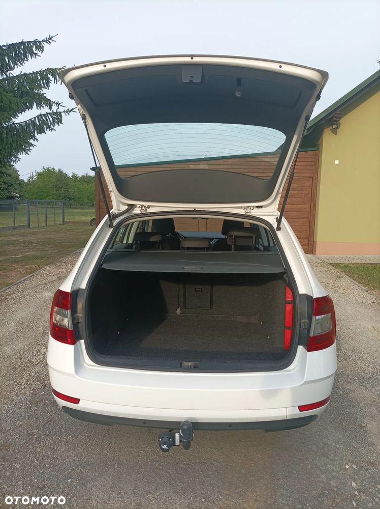 Skoda Octavia 1.5 TSI ACT Ambition - 6
