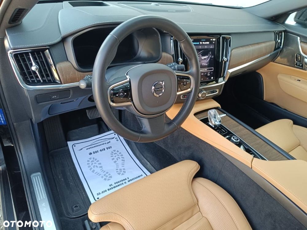 Volvo V90 Cross Country - 20