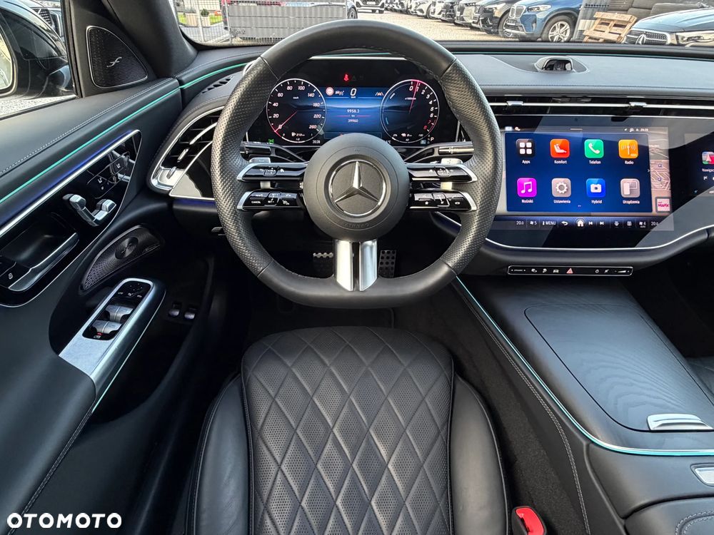 Mercedes-Benz Klasa E 400e 4Matic 9G-TRONIC AMG Line NIGHT Edition - 38