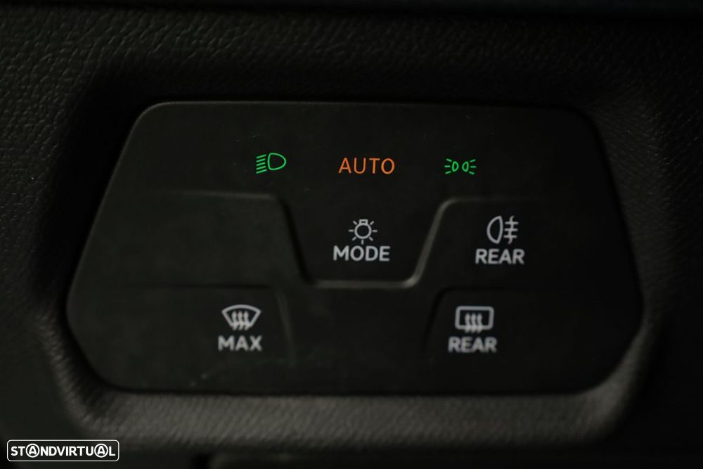 SEAT Leon ST 1.0 eTSI OPF DSG Style - 18