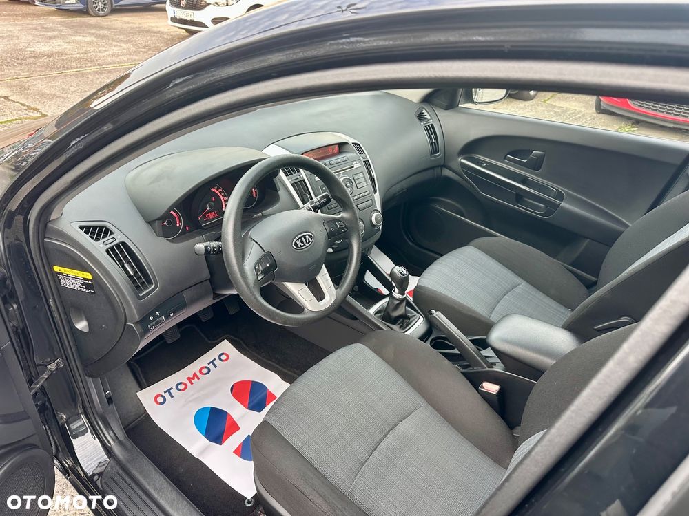 Kia Ceed 1.6 Crdi Comfort + - 12