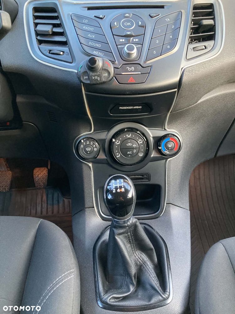 Ford Fiesta - 5