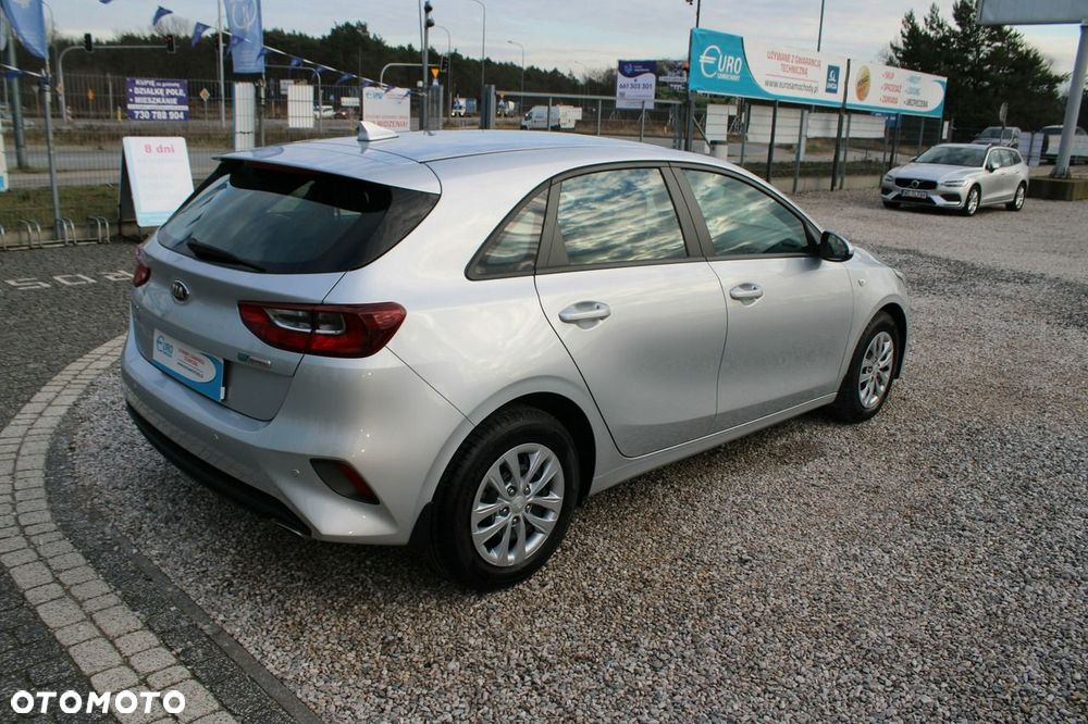 Kia Ceed - 7