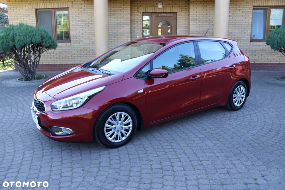 Kia Ceed 1.6 GDI M - 4