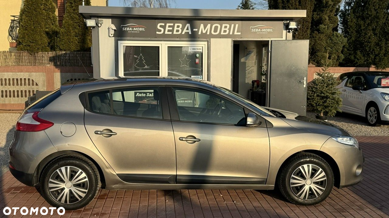 Renault Megane - 5