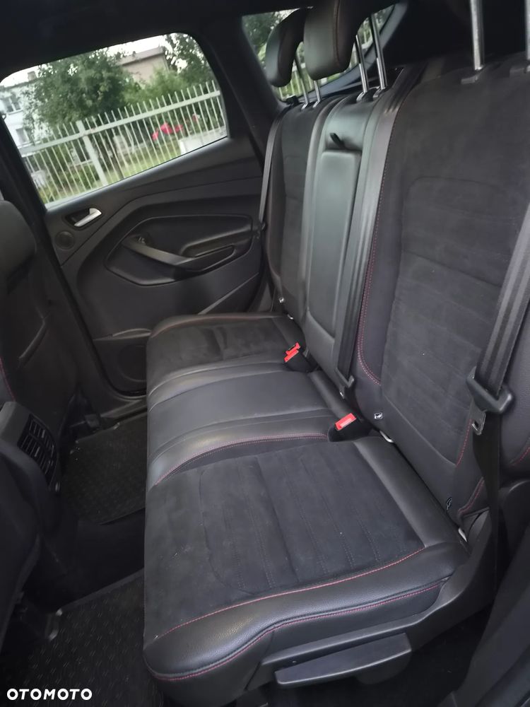 Ford Kuga 1.5 EcoBoost FWD ST-Line ASS MMT6 - 19