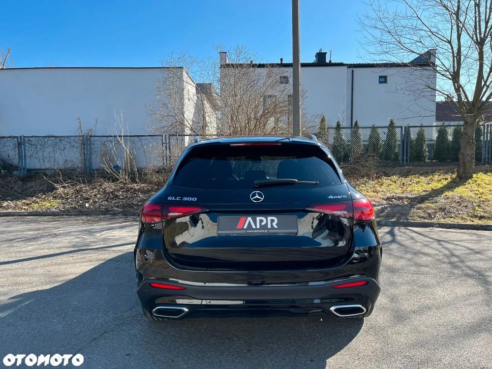 Mercedes-Benz GLC - 6