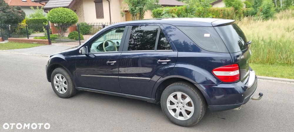 Mercedes-Benz ML - 8