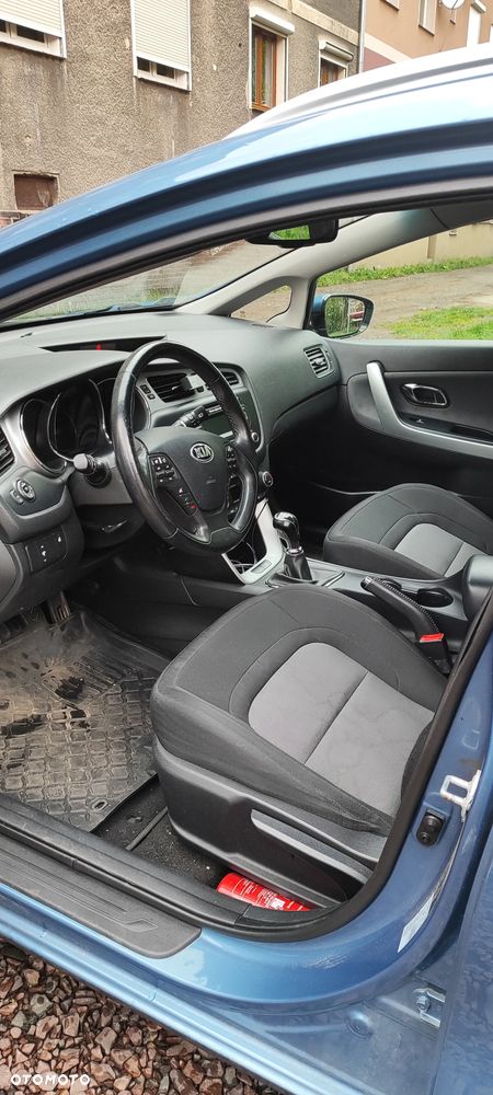 Kia Ceed 1.6 GDI L - 8