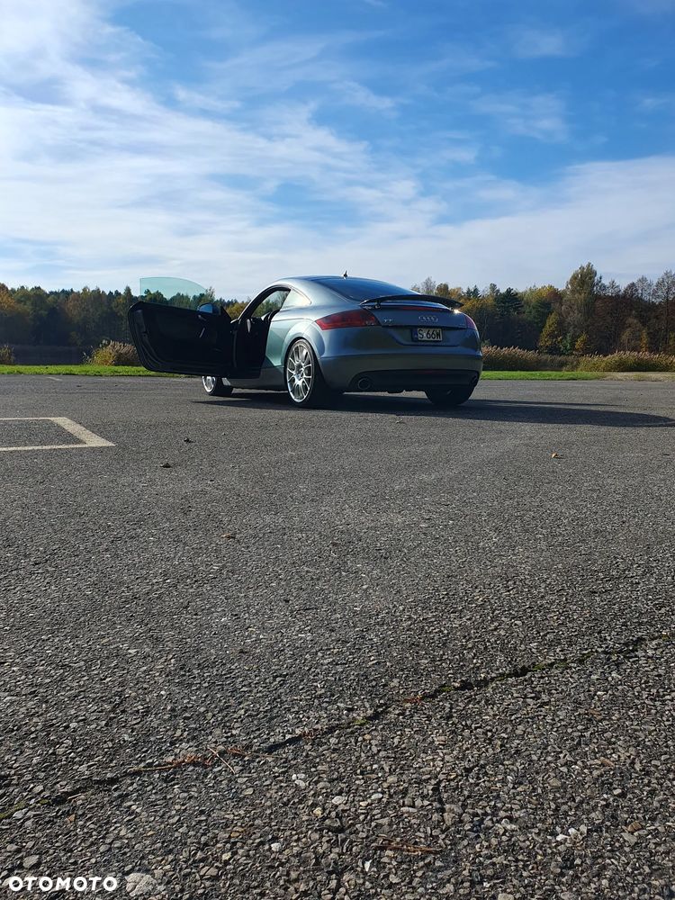 Audi TT Coupé 3.2 quattro DSG - 8