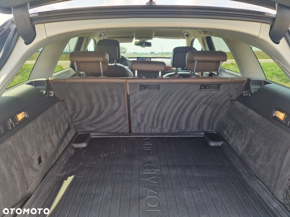 Audi A6 Allroad 3.0 TDI Quattro S tronic - 8