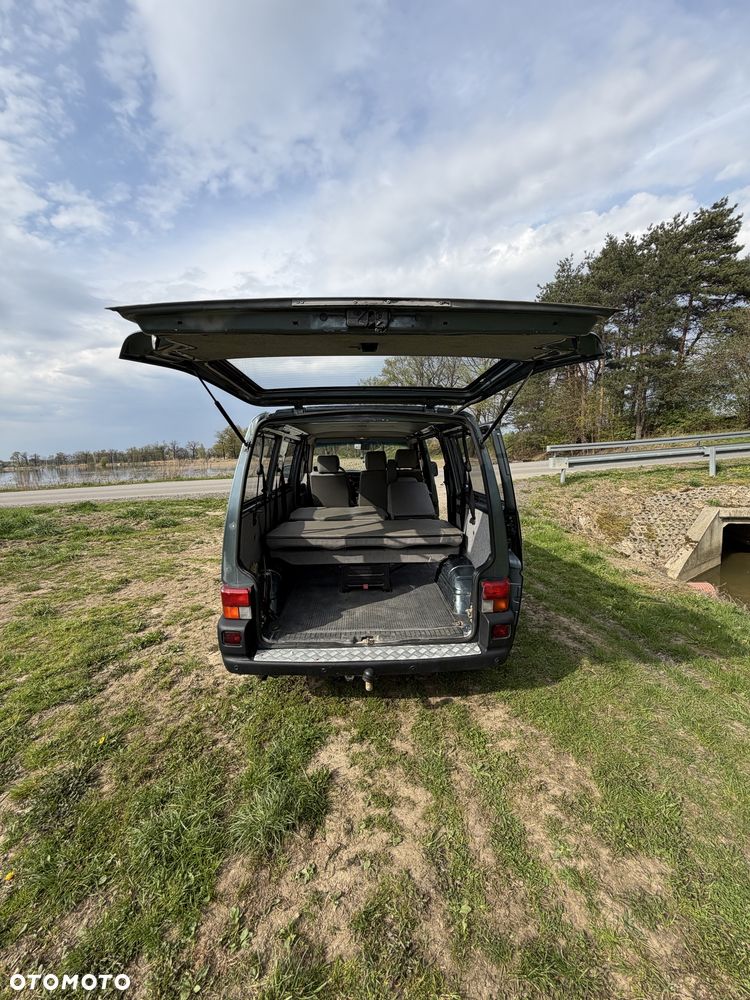 Volkswagen Transporter - 5
