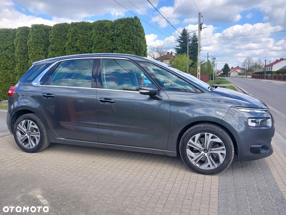 Citroën C4 Picasso - 8