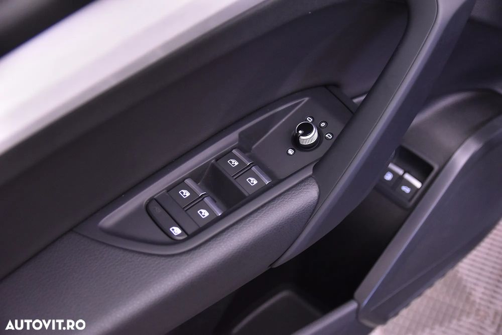 Audi Q5 55 TFSI e quattro S tronic - 13