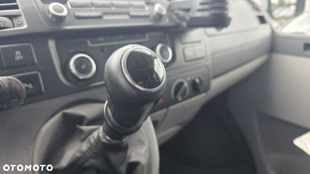 Volkswagen Transporter - 15