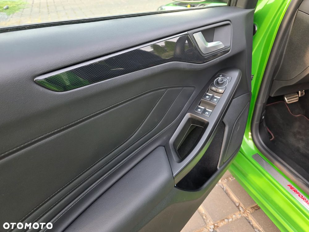 Ford Focus 2.3 EcoBoost ST X - 17
