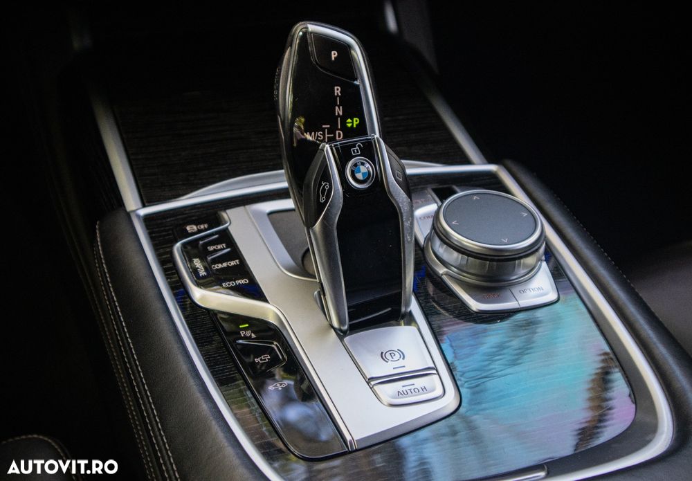 BMW Seria 7 730d - 15