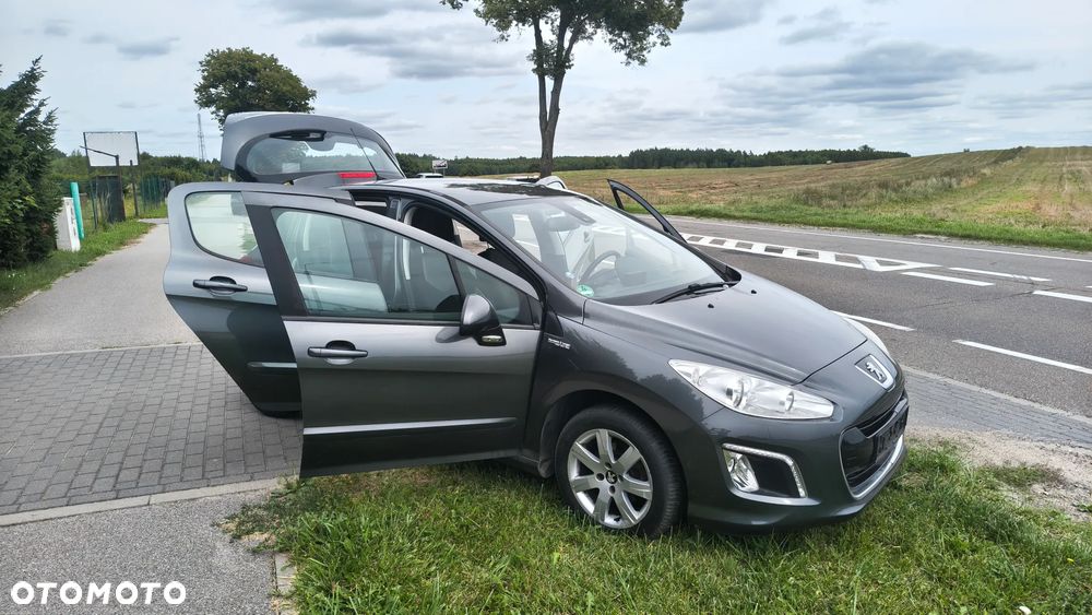 Peugeot 308 120 VTi Style - 24