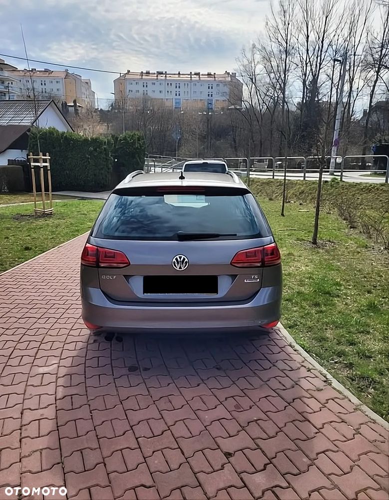 Volkswagen Golf 1.4 TSI BMT Highline - 4