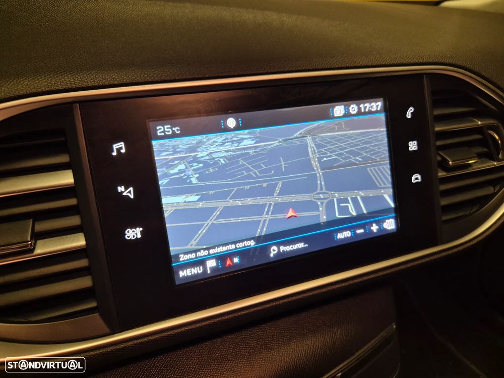 Peugeot 308 SW 1.6 BlueHDi Style - 21