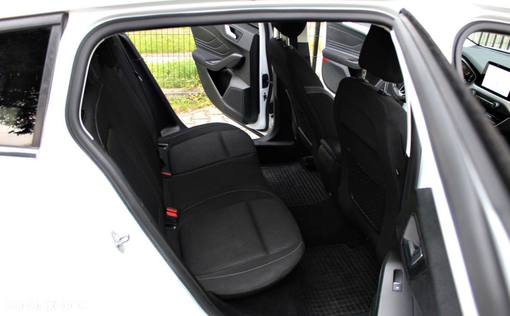 Ford Focus - 14