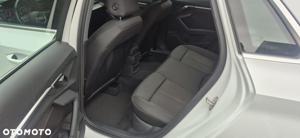 Audi A3 Sportback 35 TDI S Line S tronic - 18