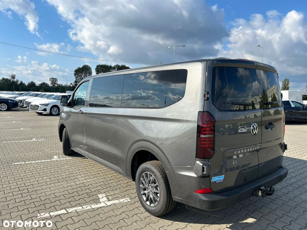 Volkswagen Caravelle Caravelle silnik: 2,0 l TDI 150 KM / skrzynia biegów: 6-biegowa manualna rozstaw osi: 3500 mm - 7
