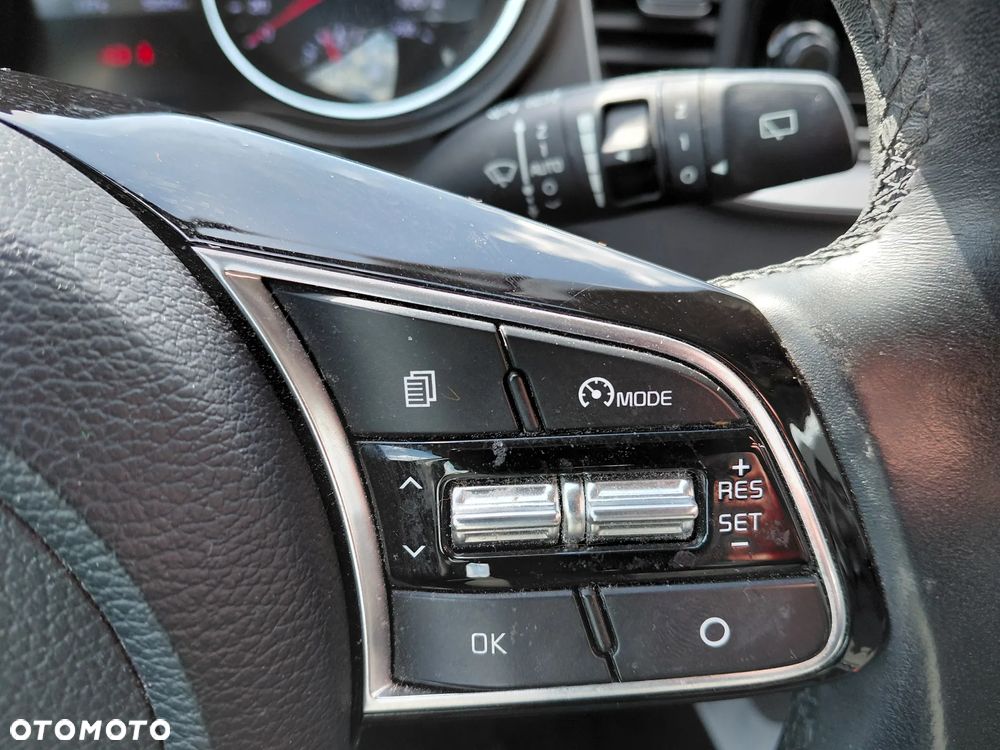 Kia Ceed 1.5 T-GDI M - 16