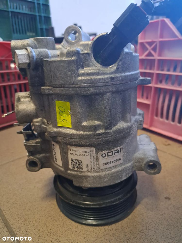 Kompresor Klimatyzacji Audi a4 b8 700510966