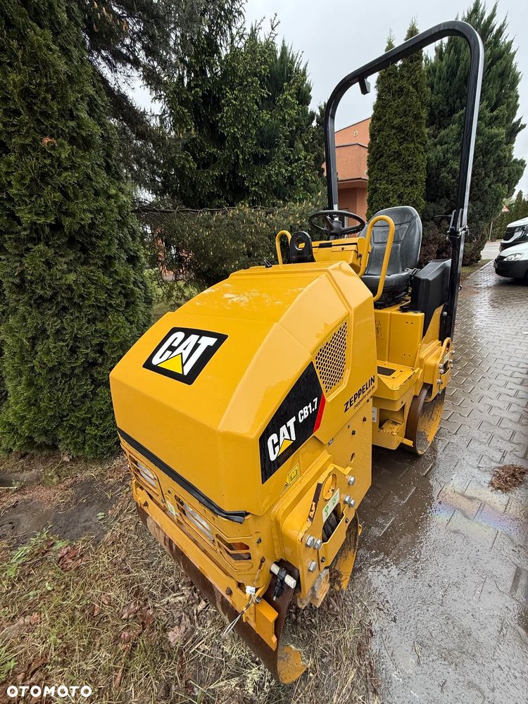 Caterpillar CB 1.7 - 3