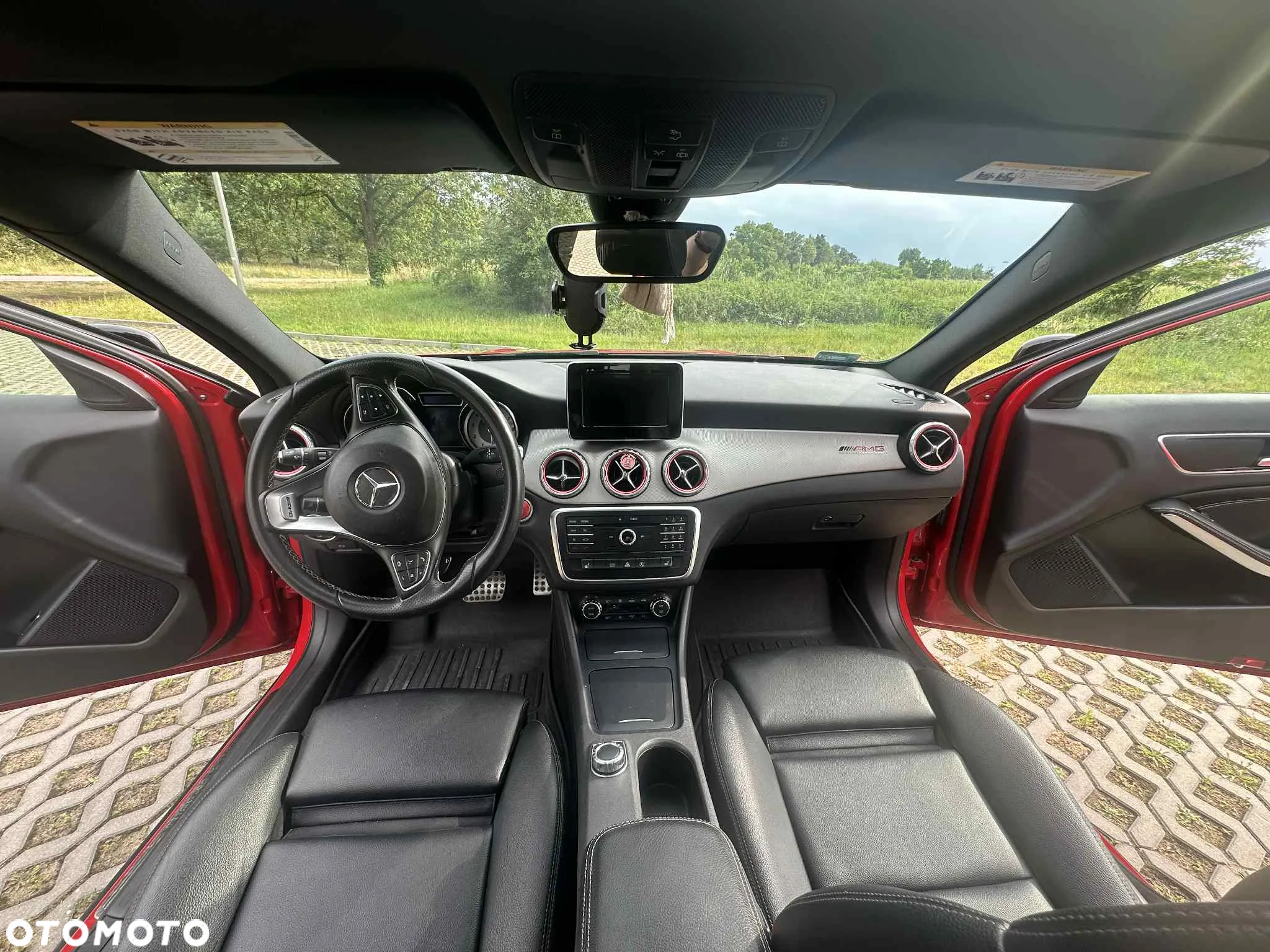 Mercedes-Benz GLA 250 7G-DCT - 22