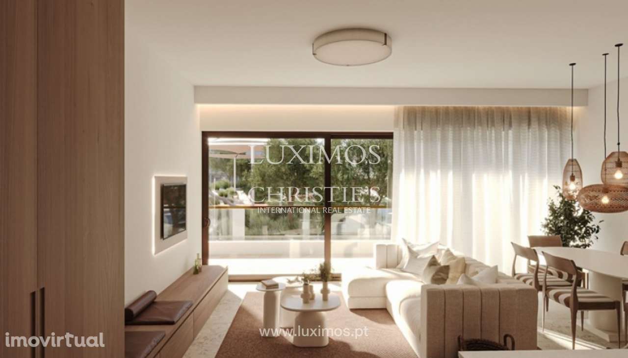 Apartamento T2 mobilado à venda no The Court em Carvoeiro, Algarve - Grande imagem: 4/25