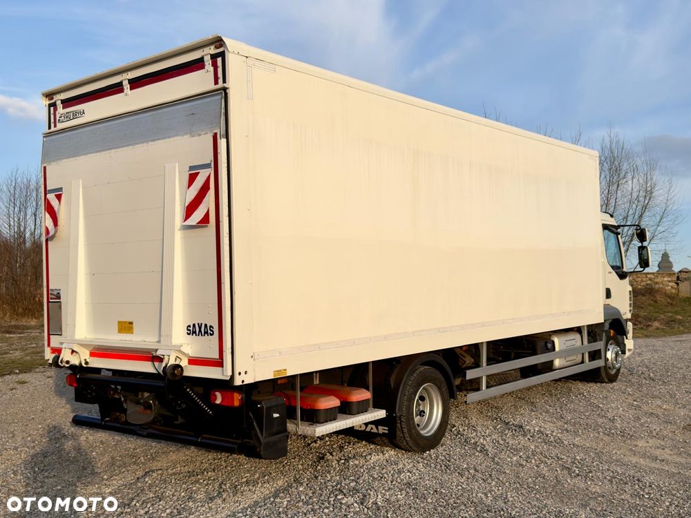 DAF LF 290 / IZOTERMA / WINDA / WINDA / NOWE OPONY  / 2020 / EURO 6 / 18 PALET / SPROWADZONY / AUTOMAT / SYPIALKA - 7