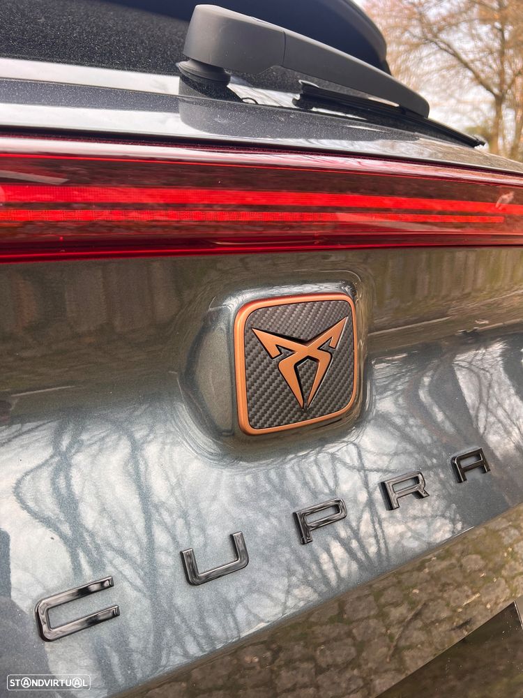 Cupra Formentor 1.5 e-Hybrid DSG - 24