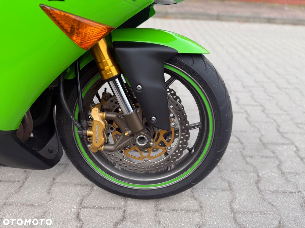 Kawasaki Ninja - 4