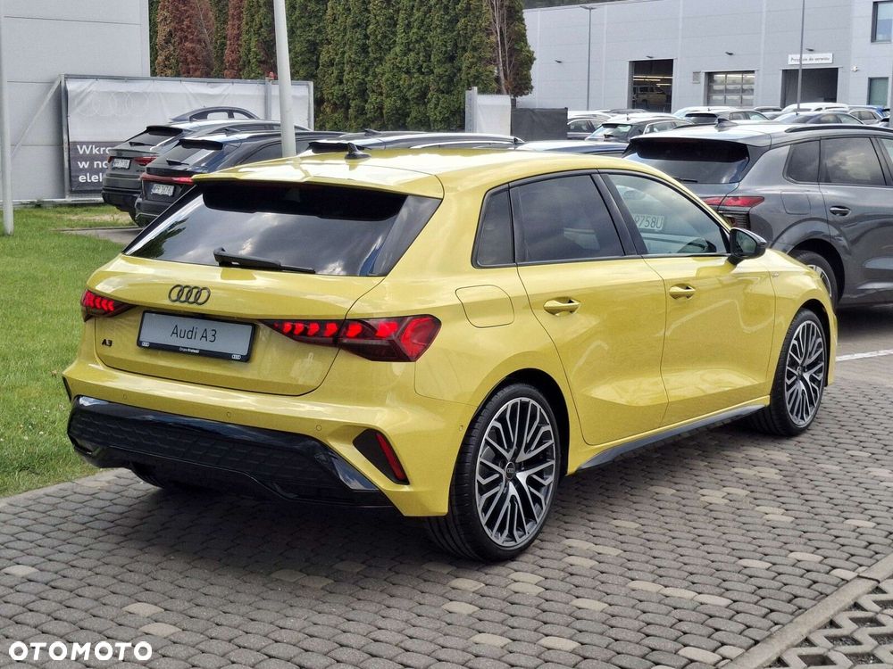Audi A3 Sportback - 7