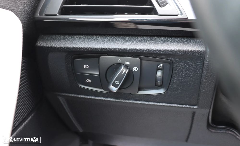 BMW 218 d Coupe Pack M - 26