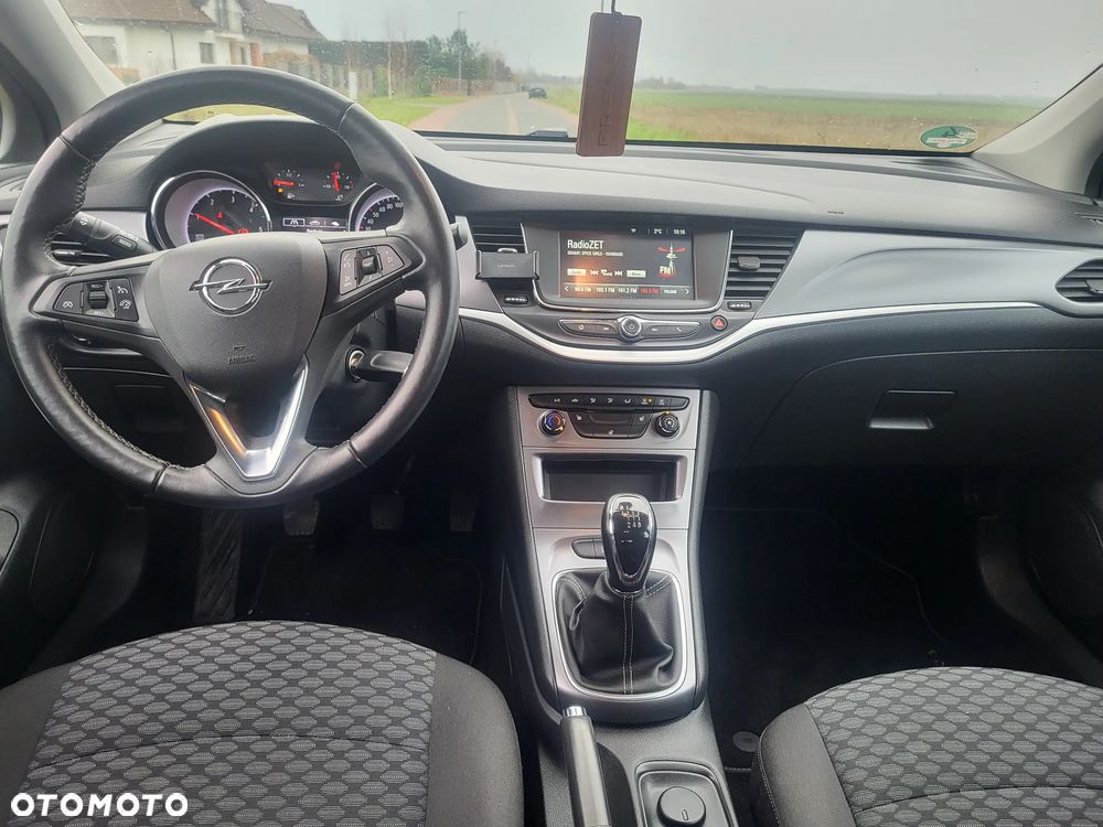 Opel Astra 1.5 D Start/Stop Business Edition - 11