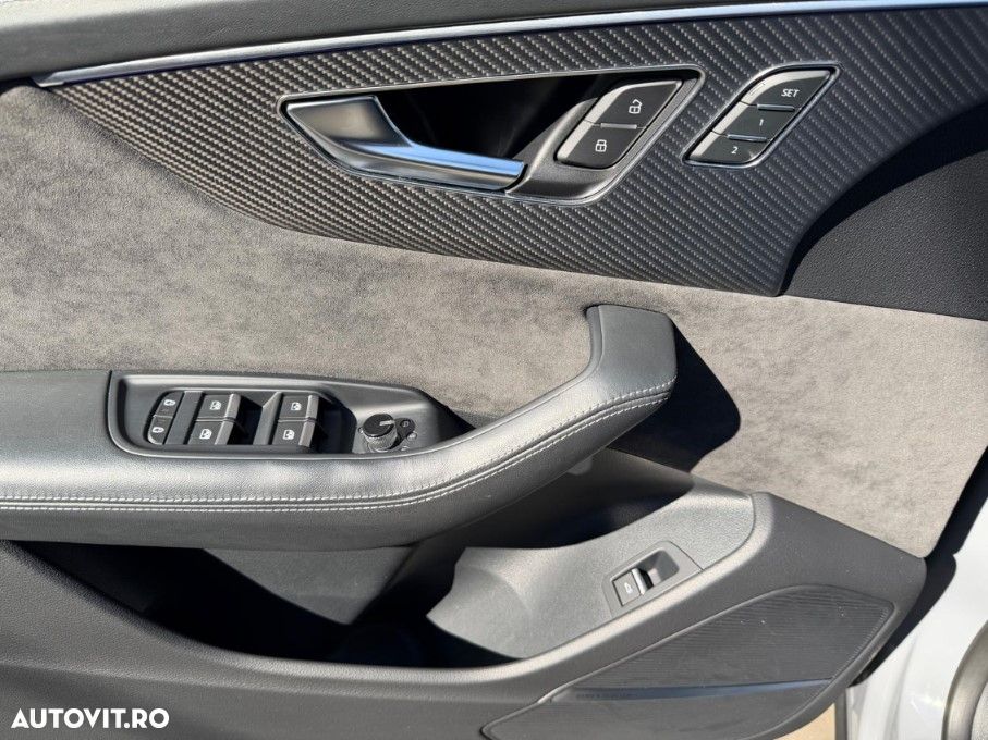 Audi RS Q8 RSQ8 4.0 TFSI quattro MHEV Tiptronic - 17