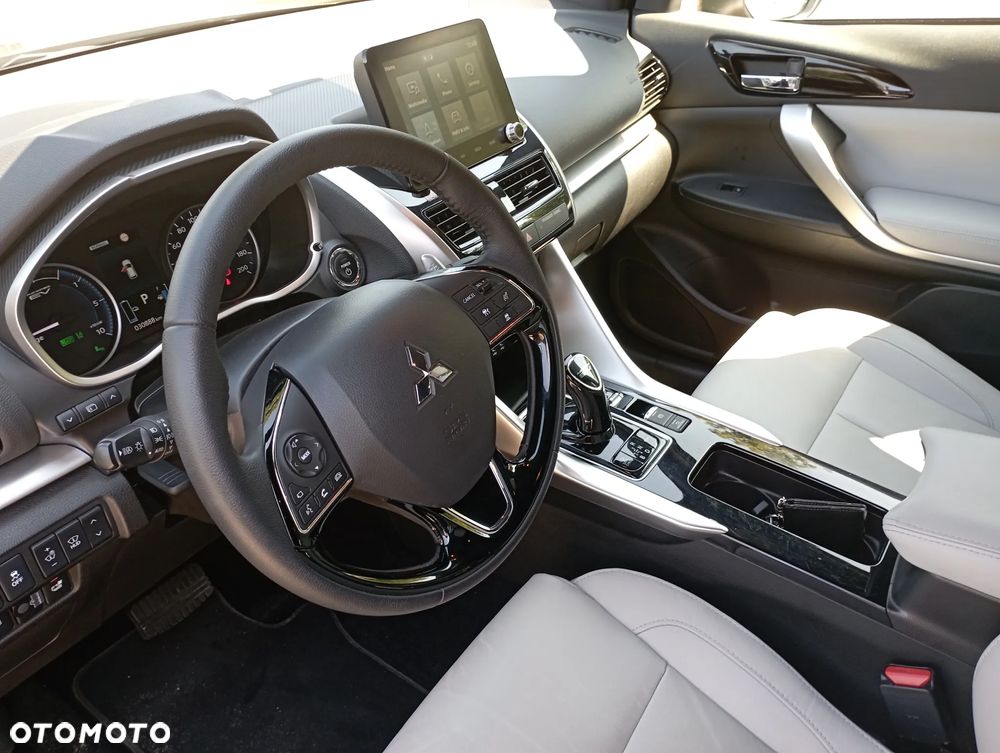 Mitsubishi Eclipse Cross 2.4 PHEV Instyle Plus - 3