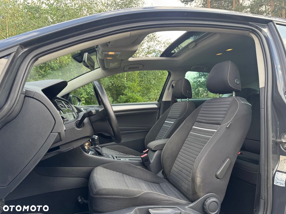 Volkswagen Golf 1.4 TSI BlueMotion Technology DSG Cup - 18