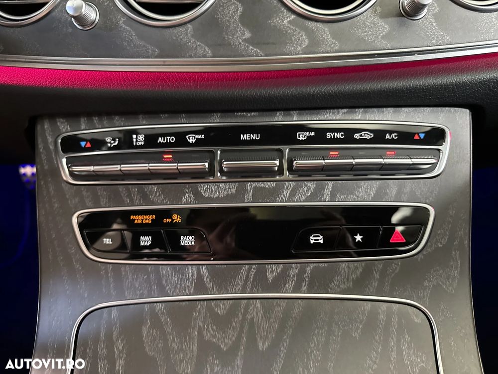 Mercedes-Benz E 200 MHEV 4MATIC Aut. - 19