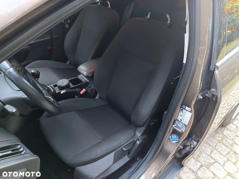 Ford Focus 1.0 EcoBoost STart-Stopp-System TITANIUM - 32