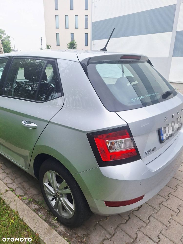 Skoda Fabia 1.0 TSI Ambition - 4