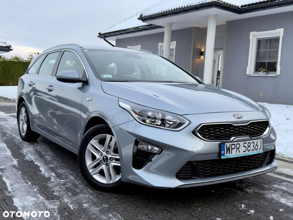 Kia Ceed 1.6 CRDi SCR M - 2
