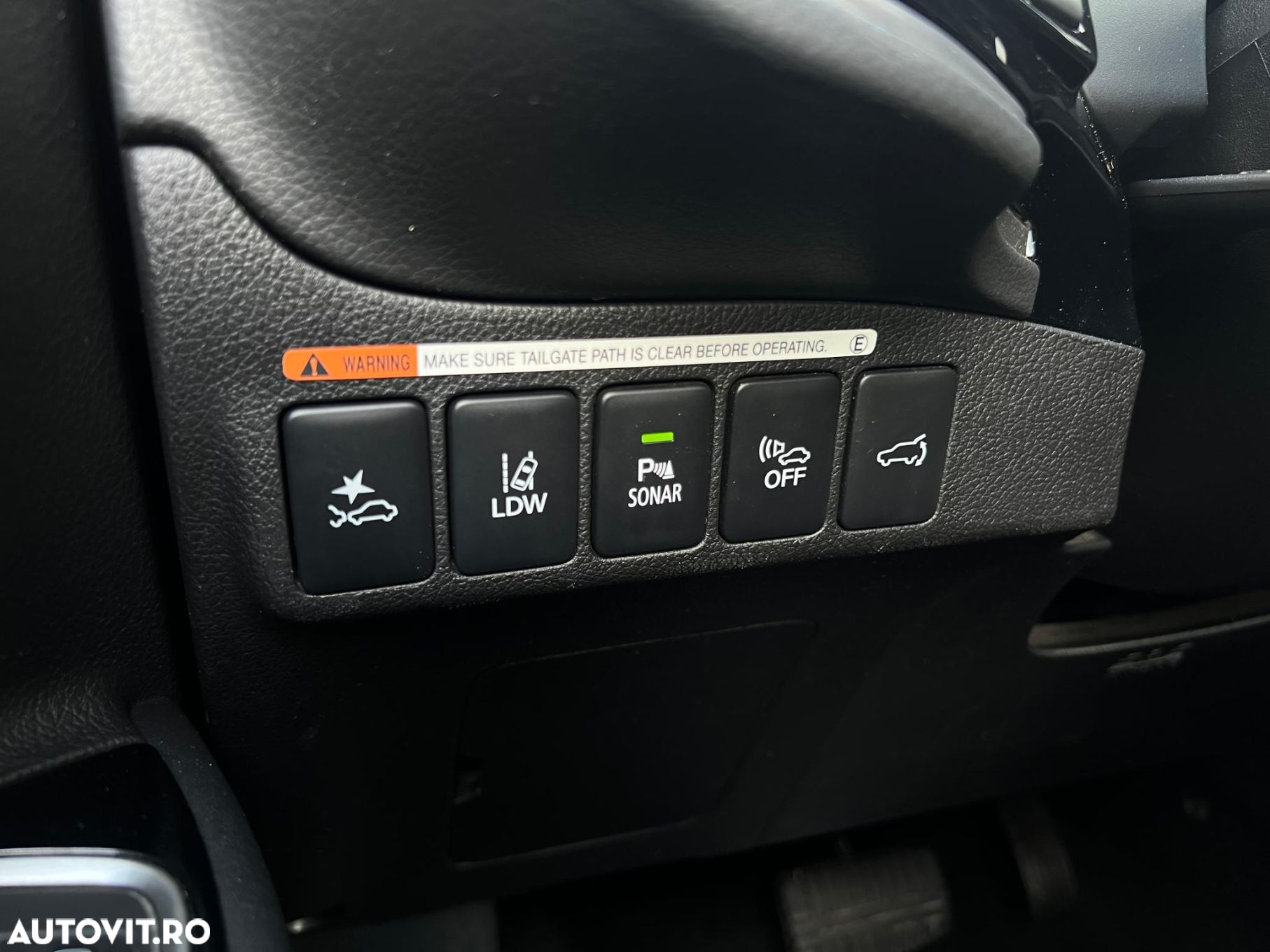Mitsubishi Outlander - 21