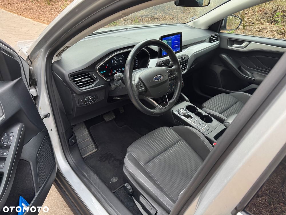 Ford Focus 1.5 EcoBlue Start-Stopp-System COOL&CONNECT - 10