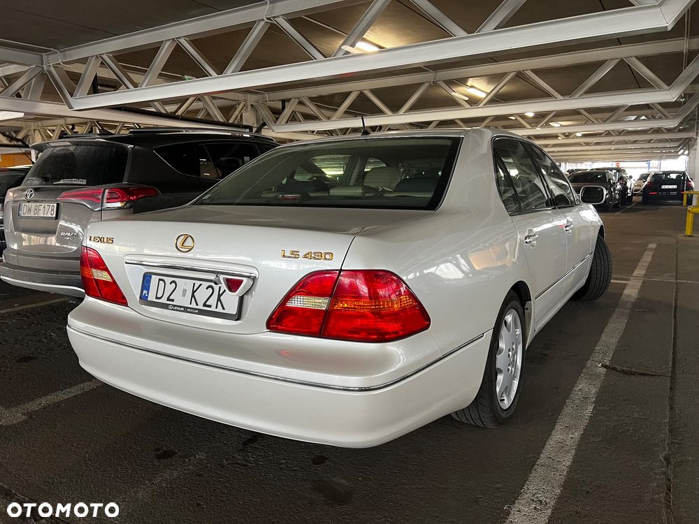 Lexus LS - 5
